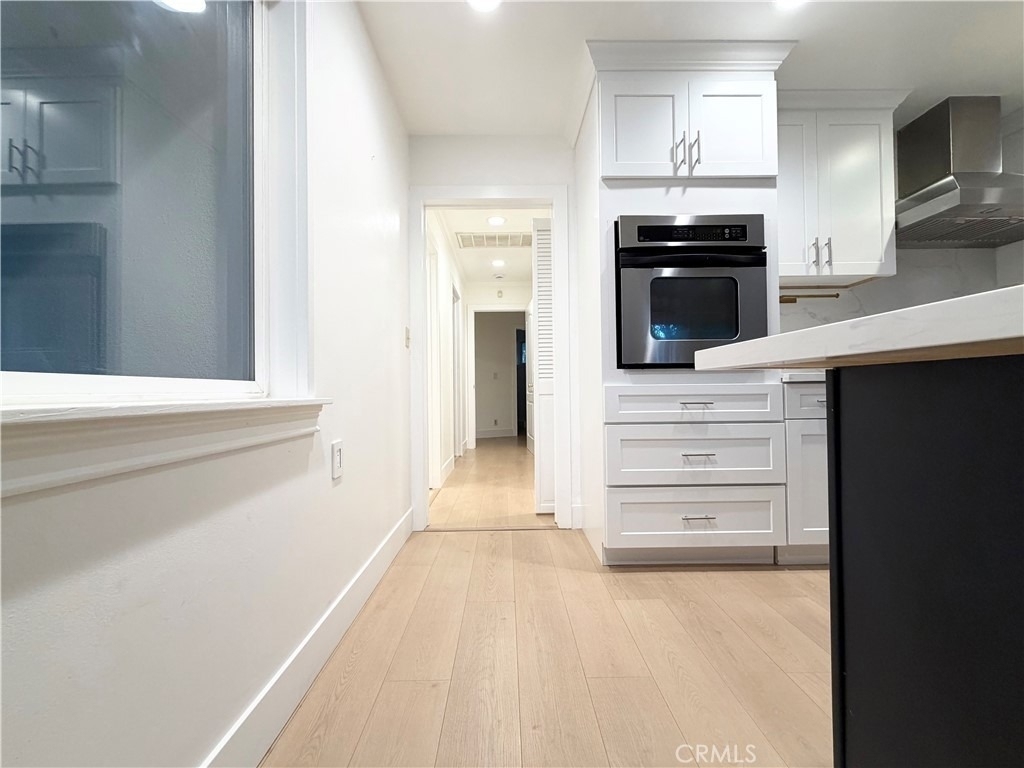28 W Sycamore Avenue - Photo 7