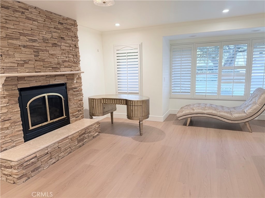 28 W Sycamore Avenue - Photo 24
