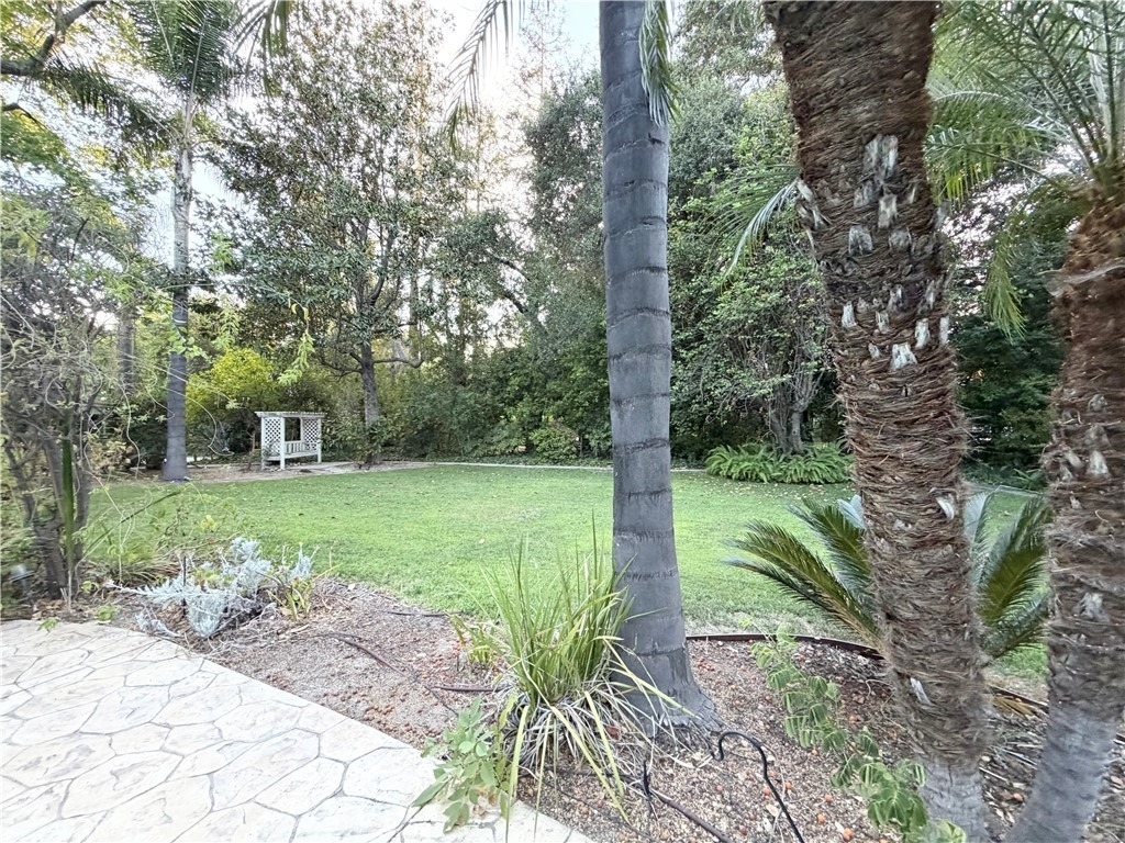 28 W Sycamore Avenue - Photo 34