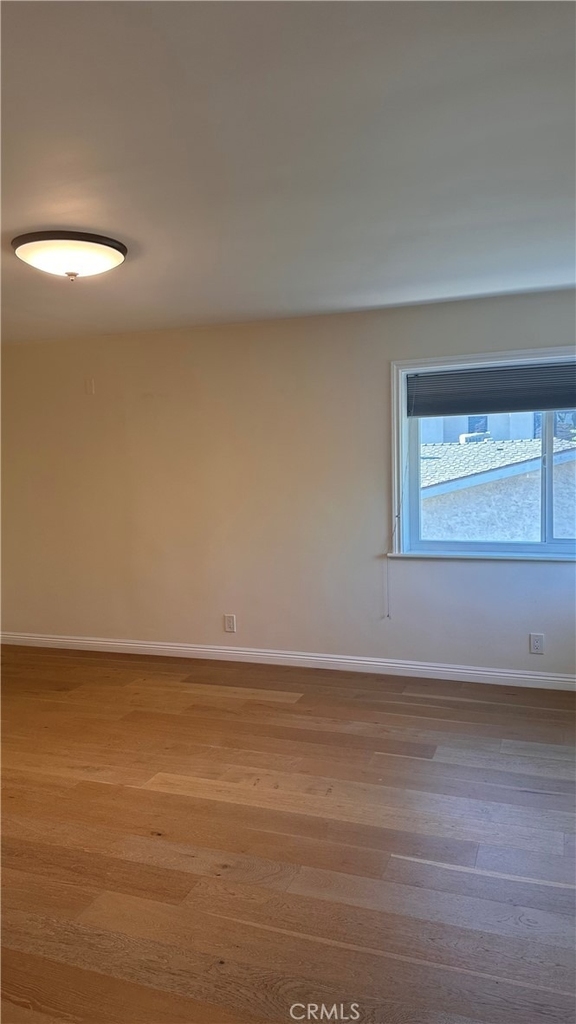 1119 Mayflower - Photo 12