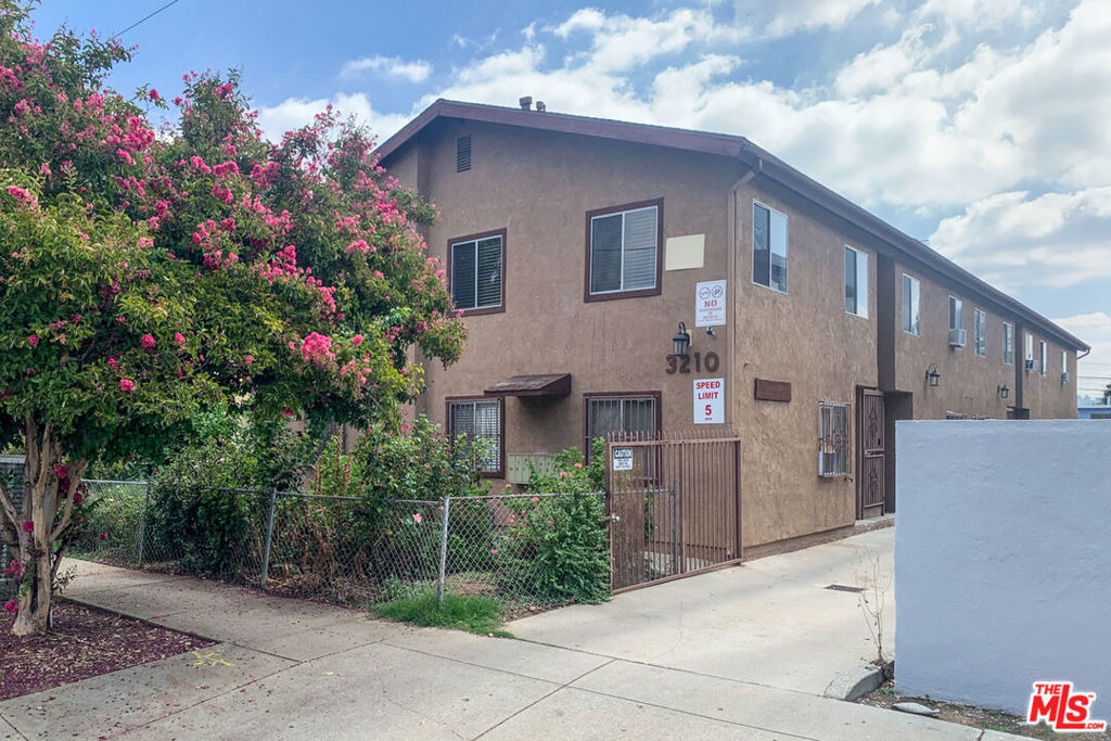 3210 Chapman Street - Photo 11