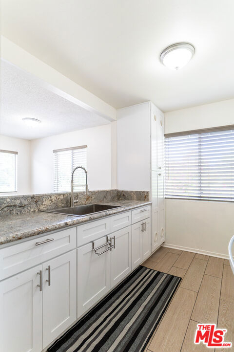 3210 Chapman Street - Photo 4