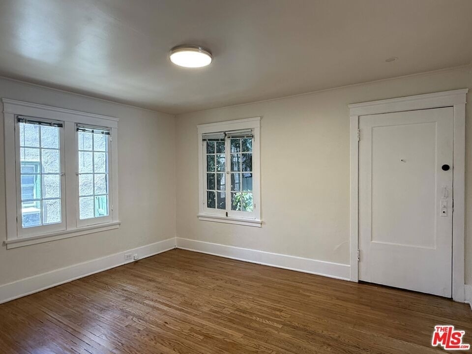 1665 Golden Gate Avenue - Photo 3