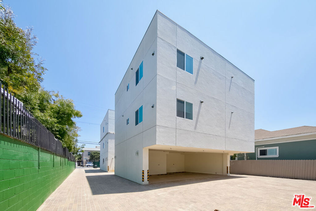 237 N Chicago Street - Photo 6