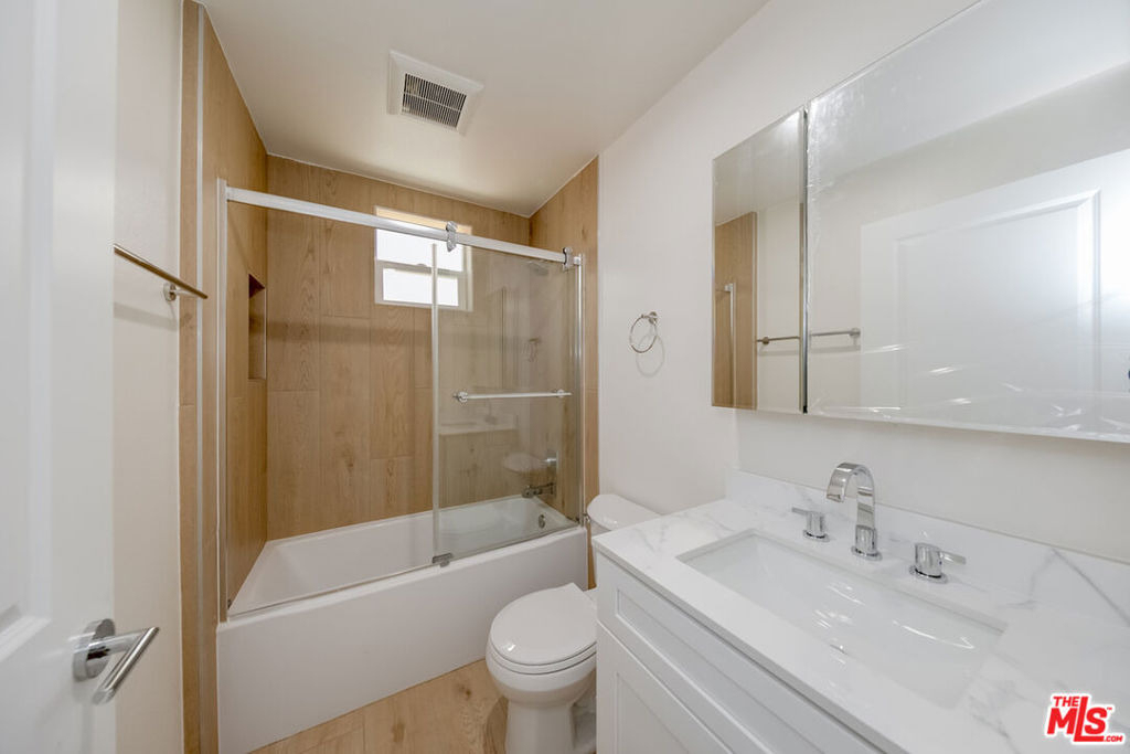 237 N Chicago Street - Photo 3