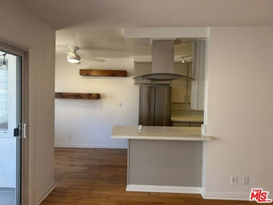 8710 Delgany Ave - Photo 17