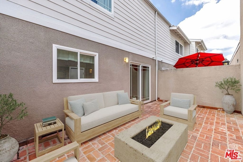 10239 White Oak Avenue - Photo 7