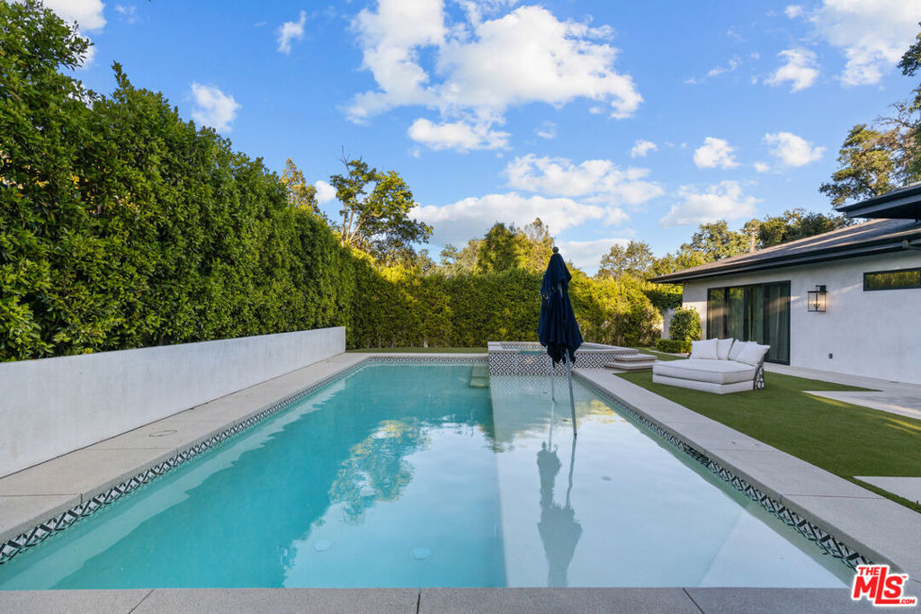 17401 Rancho Street - Photo 40