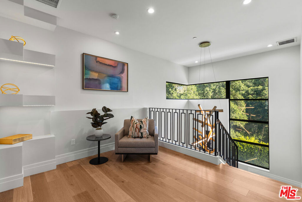 17401 Rancho Street - Photo 29