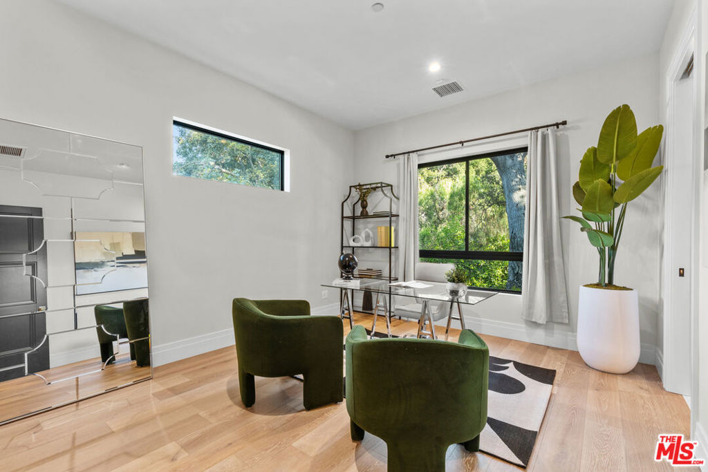 17401 Rancho Street - Photo 26
