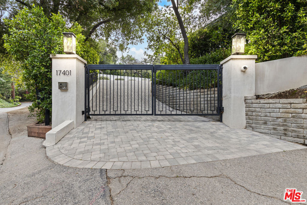 17401 Rancho Street - Photo 1