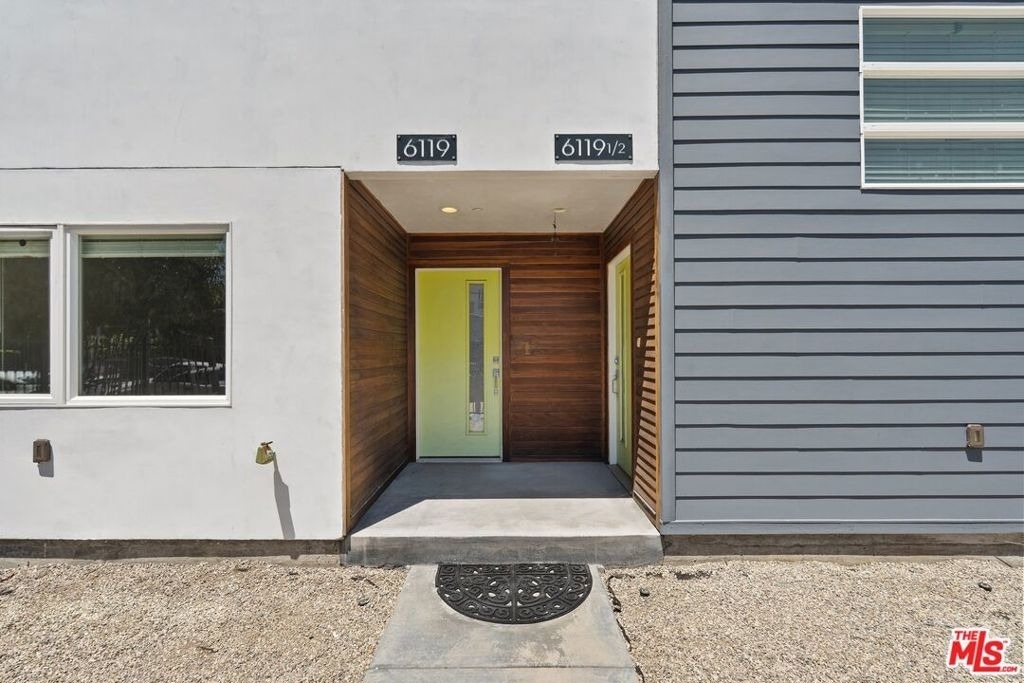 6119 Fountain Avenue - Photo 3