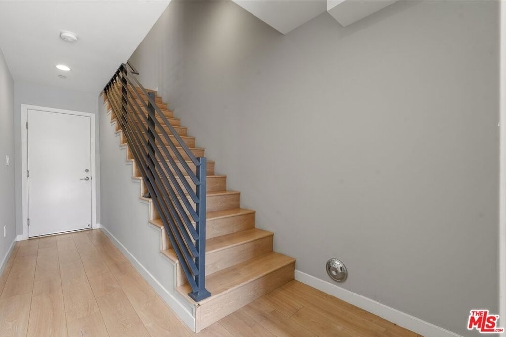 6119 Fountain Avenue - Photo 4