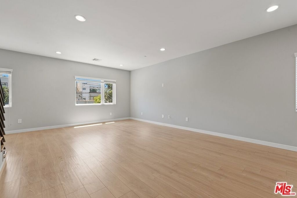 6119 Fountain Avenue - Photo 19