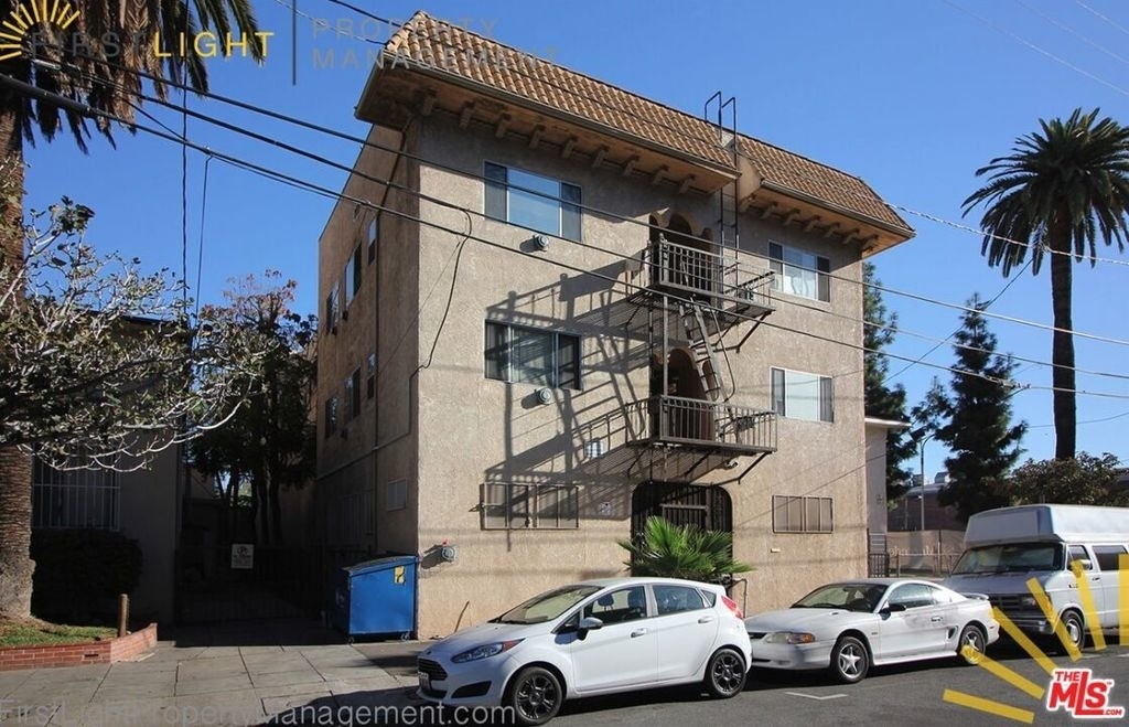 647 18th Street - Photo 10