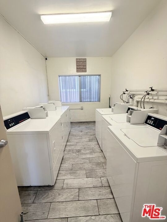 647 18th Street - Photo 17
