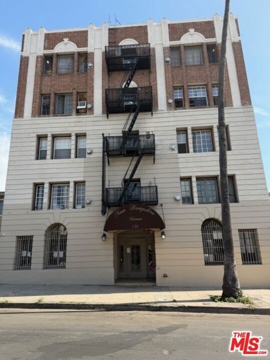 738 New Hampshire Avenue - Photo 8