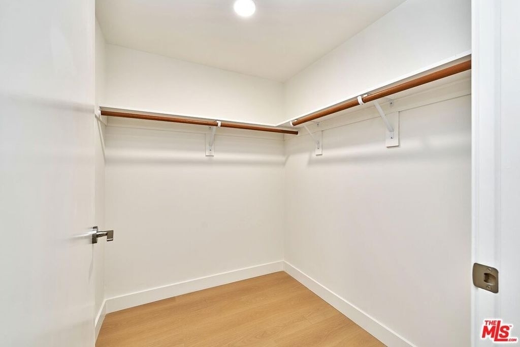 510 S Oxford Avenue - Photo 37