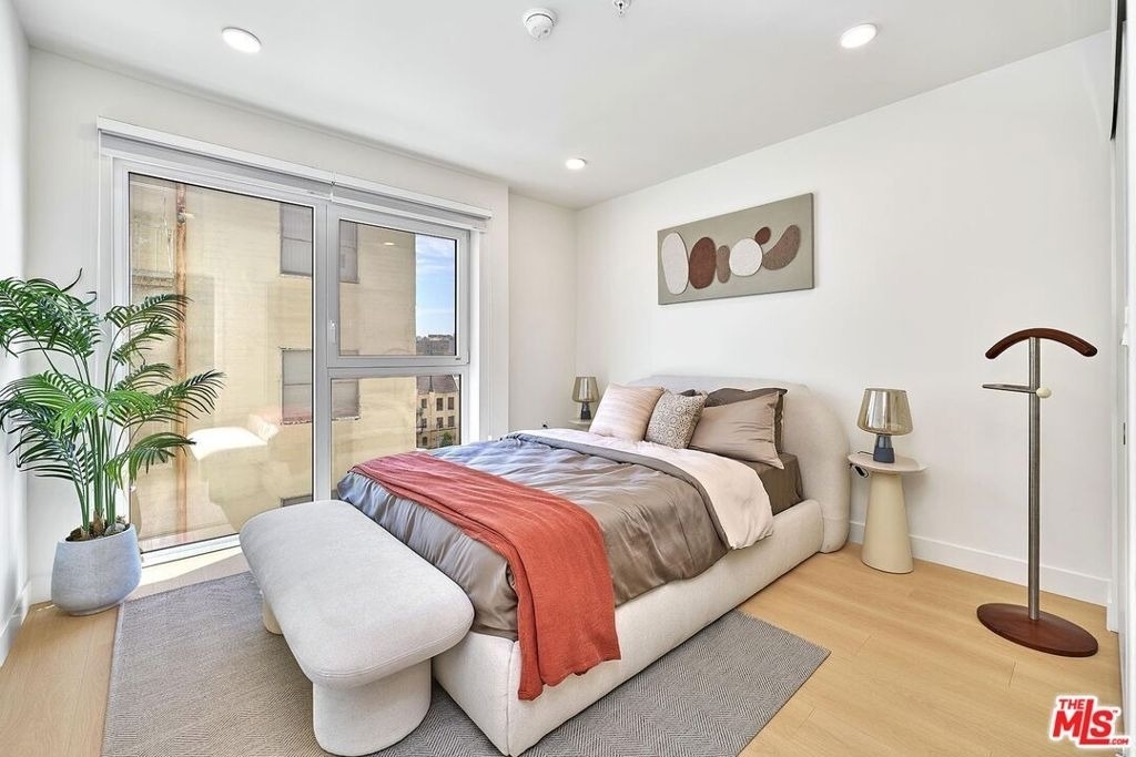 510 S Oxford Avenue - Photo 10