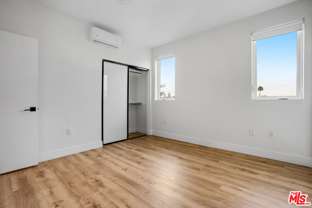 5657 Virginia Avenue - Photo 11