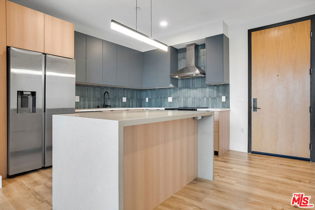 5657 Virginia Avenue - Photo 2