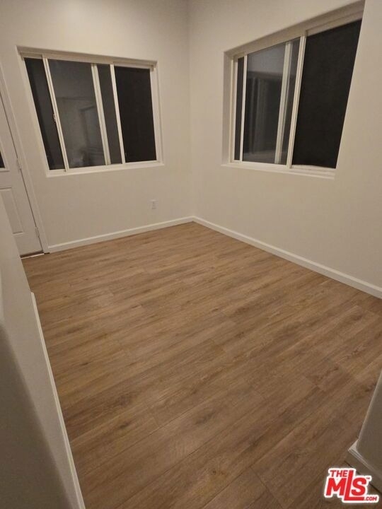 17144 Chatsworth Street - Photo 3