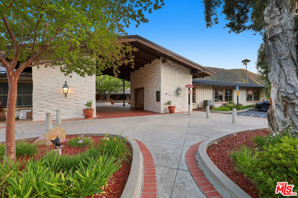53 Saddlebow Road - Photo 64