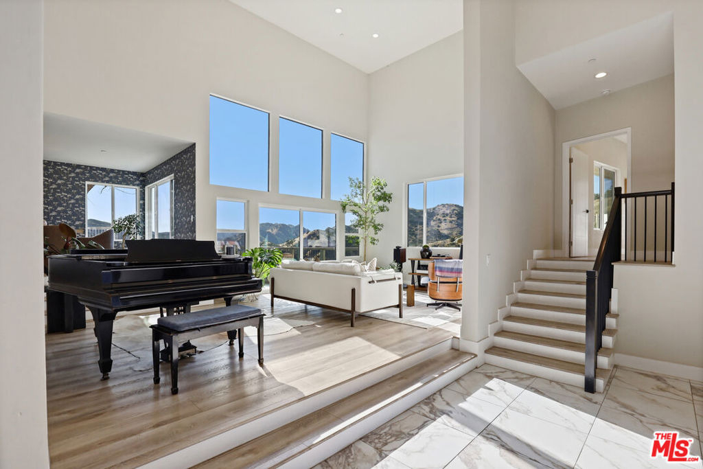 53 Saddlebow Road - Photo 8