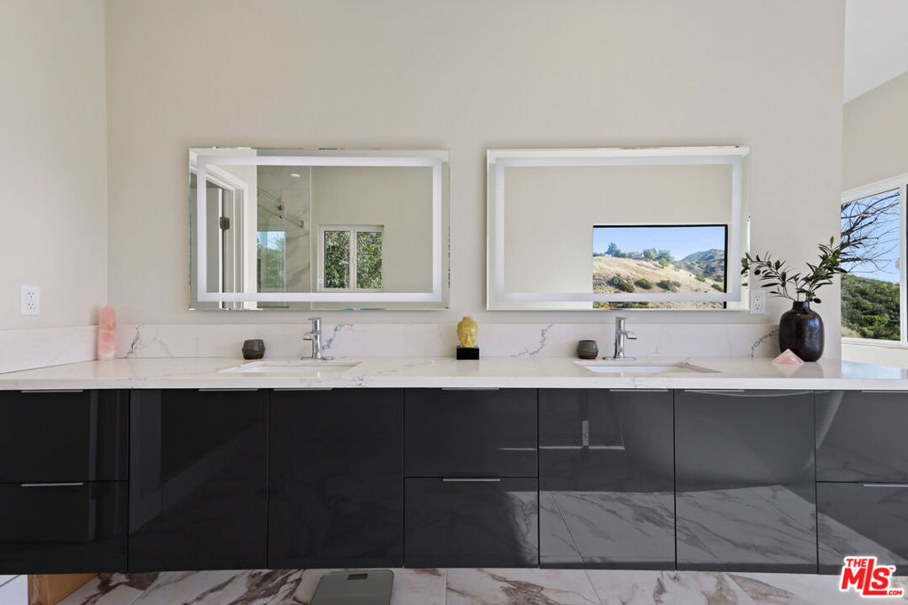 53 Saddlebow Road - Photo 39