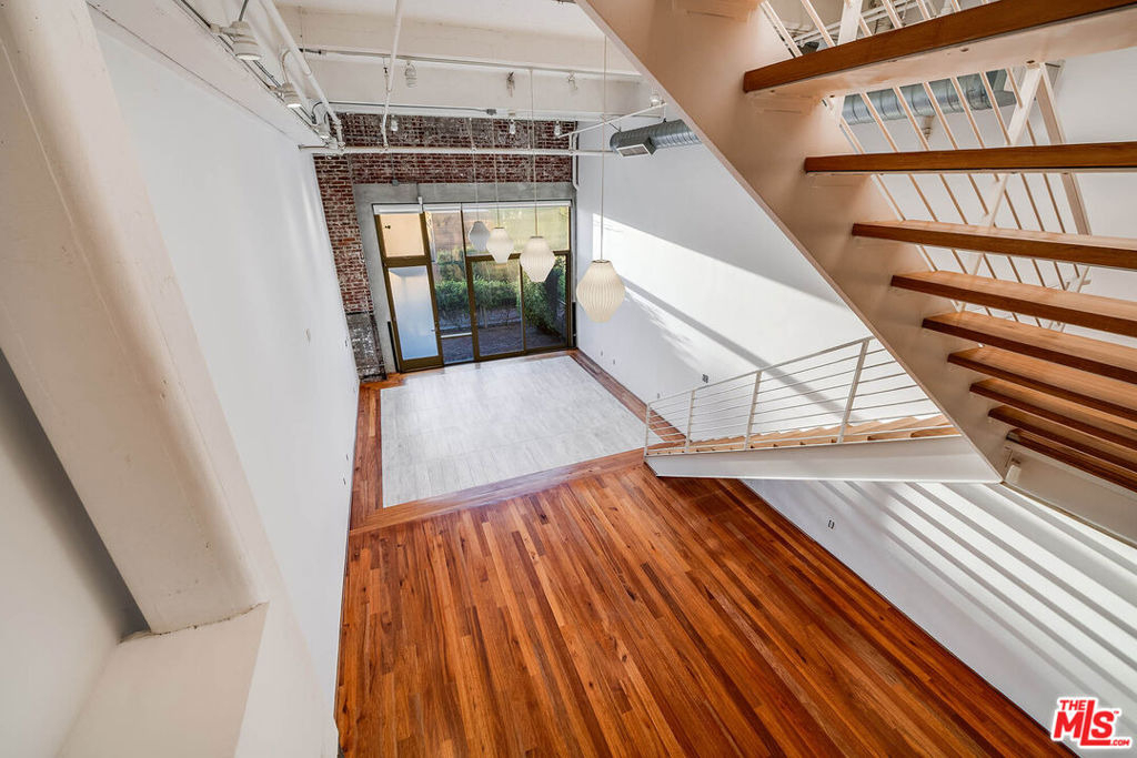 1850 E Industrial - Photo 25