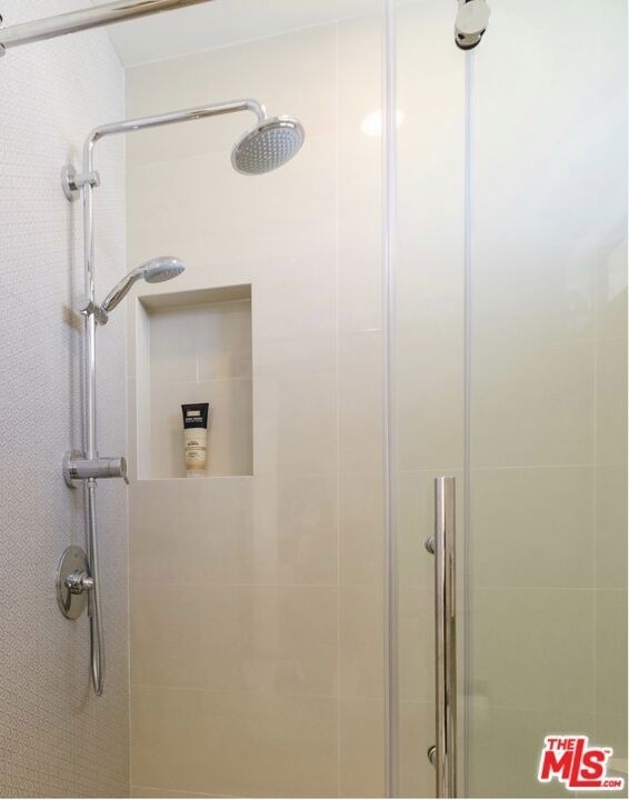 833 Ocean Avenue - Photo 17