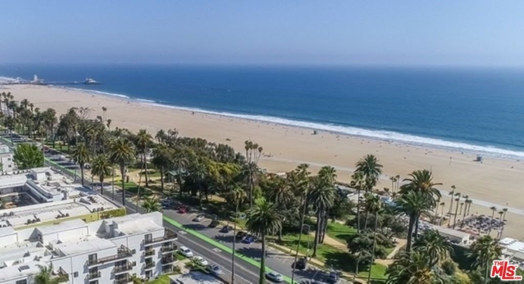 833 Ocean Avenue - Photo 12