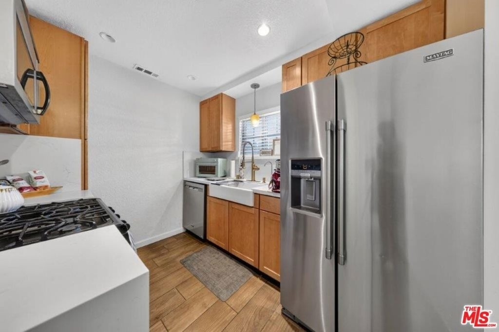 6838 Haywood Street - Photo 11