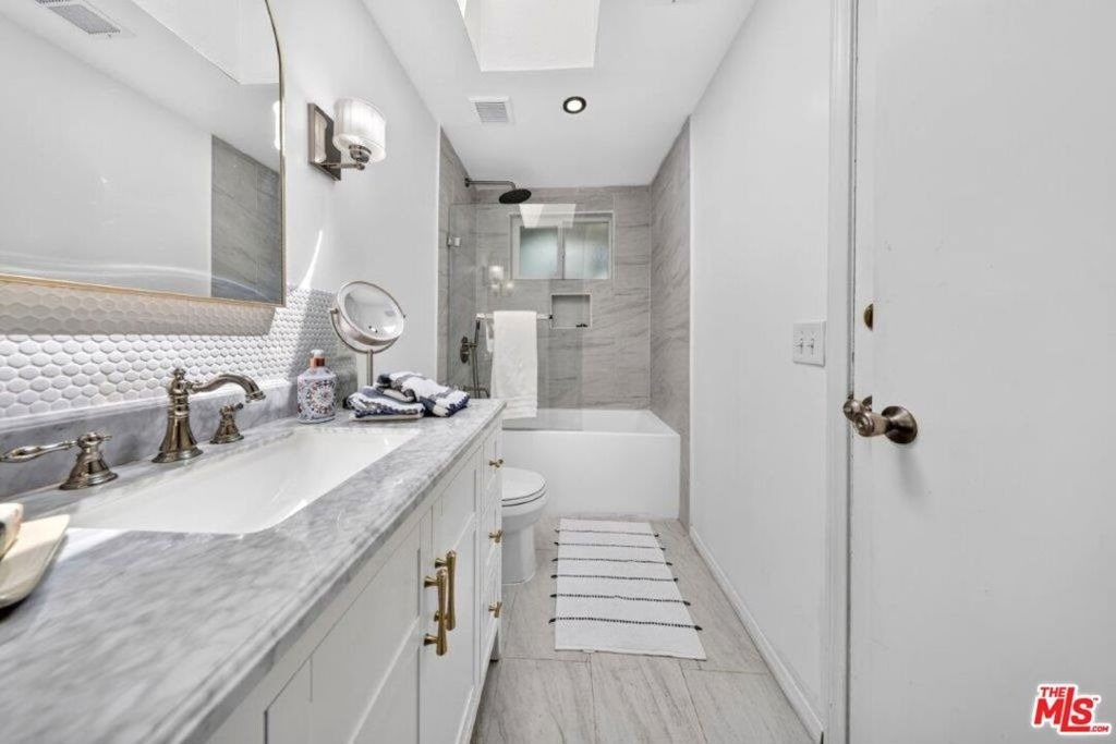 6838 Haywood Street - Photo 31