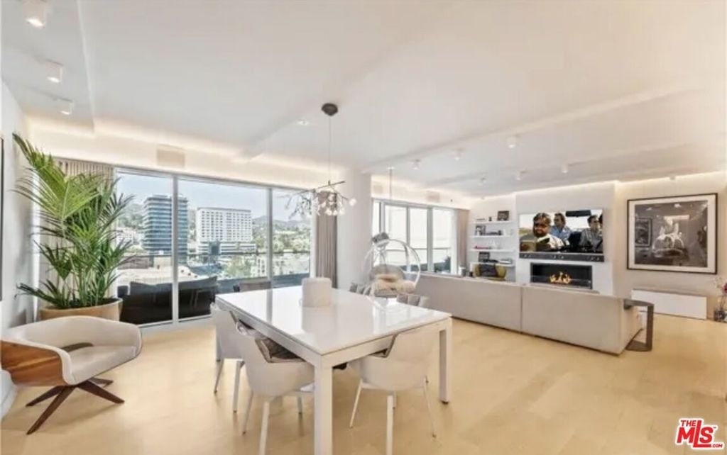 6250 Hollywood Boulevard - Photo 2