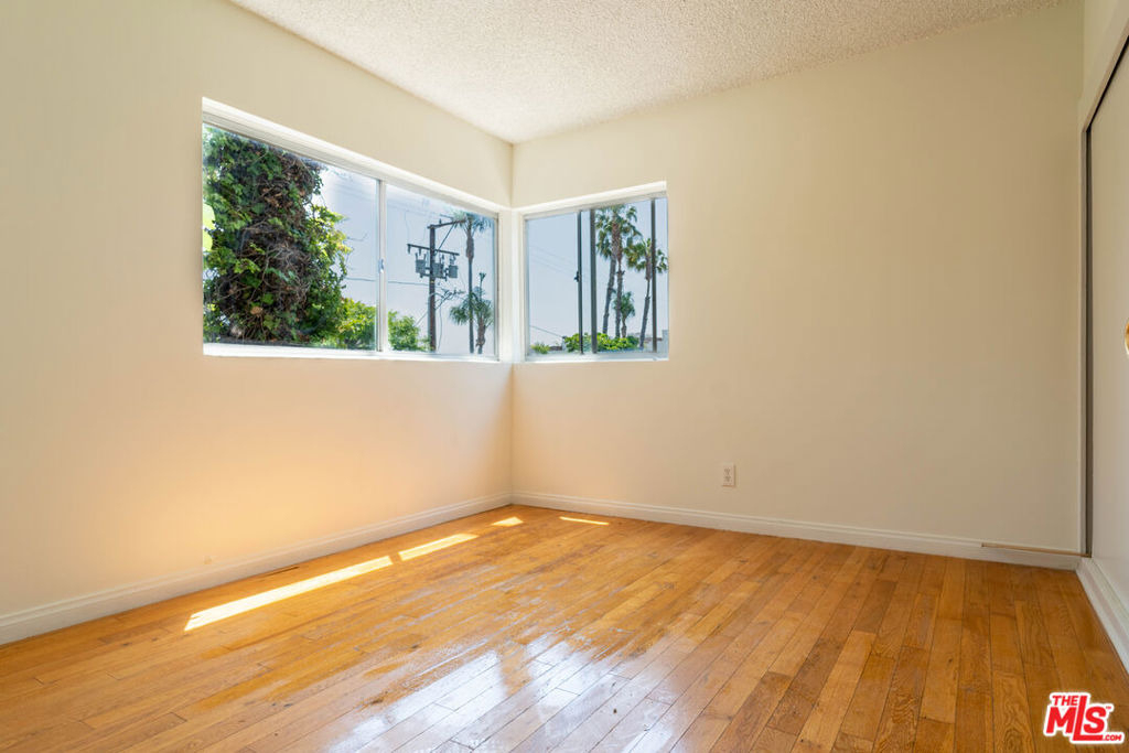 941 N San Vicente Boulevard - Photo 20