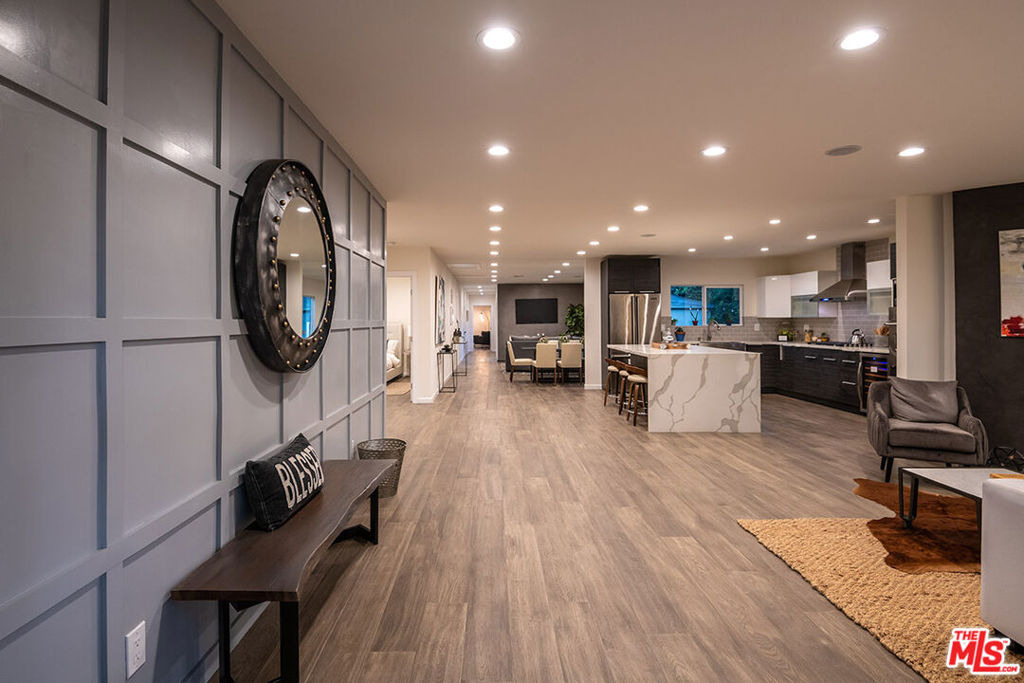 4370 Beck Avenue - Photo 4
