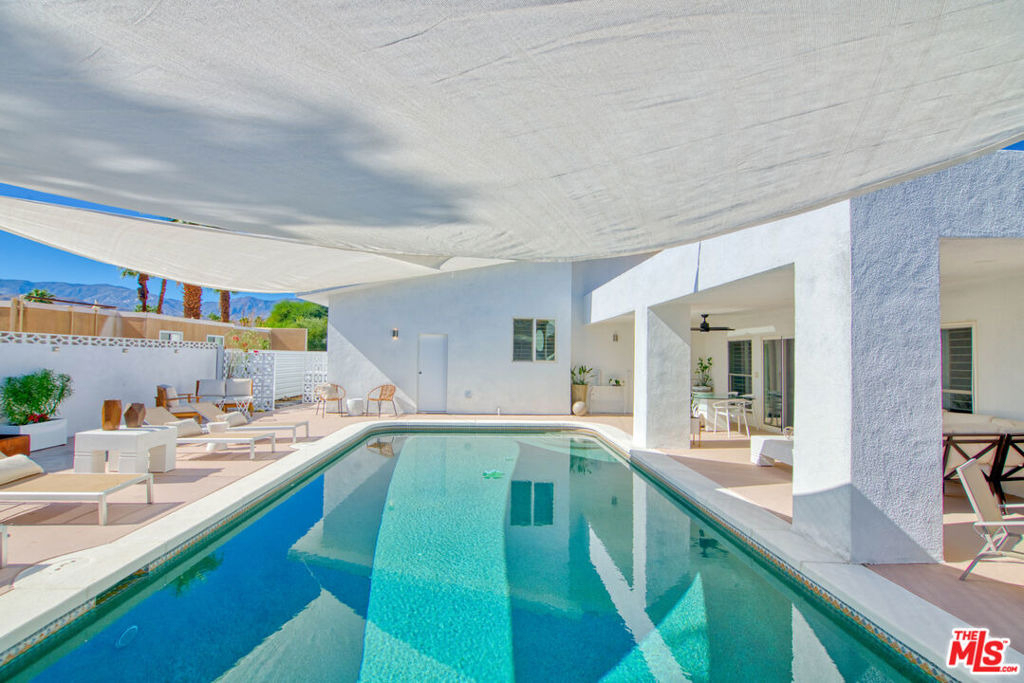 36422 Sandsal Circle - Photo 1