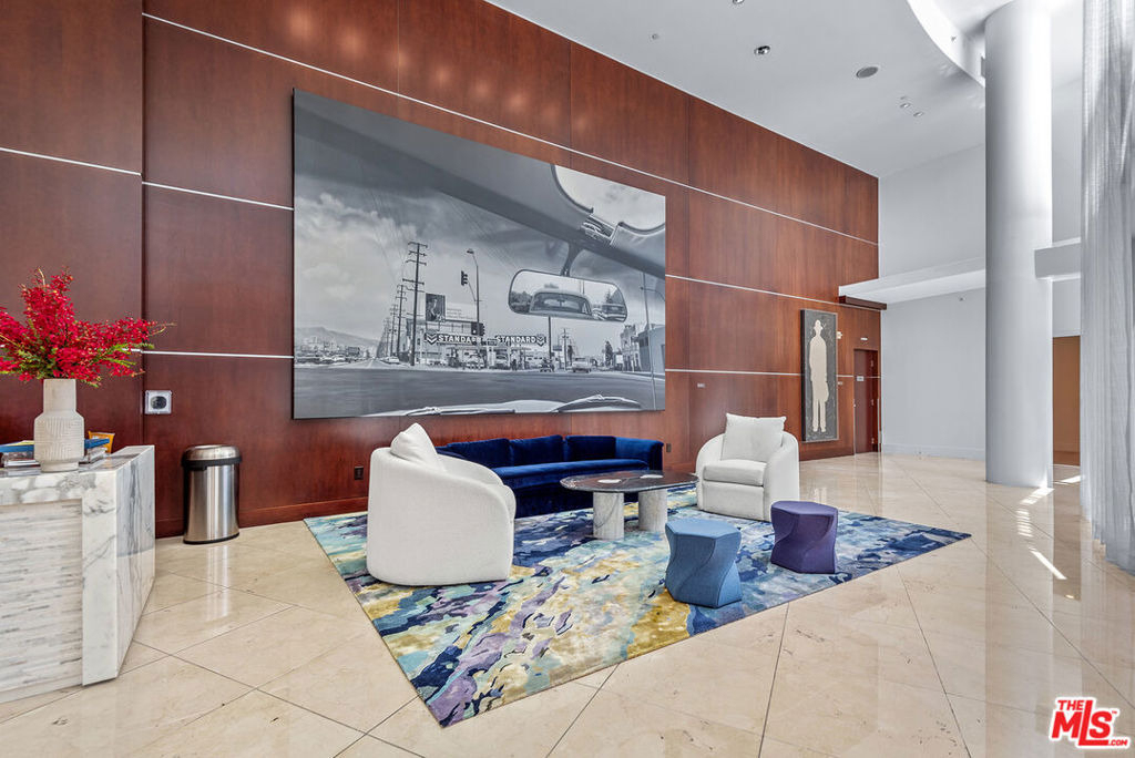 13700 Marina Pointe Drive - Photo 18