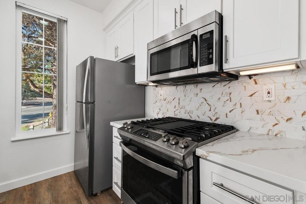 3605 Bernwood Pl - Photo 2