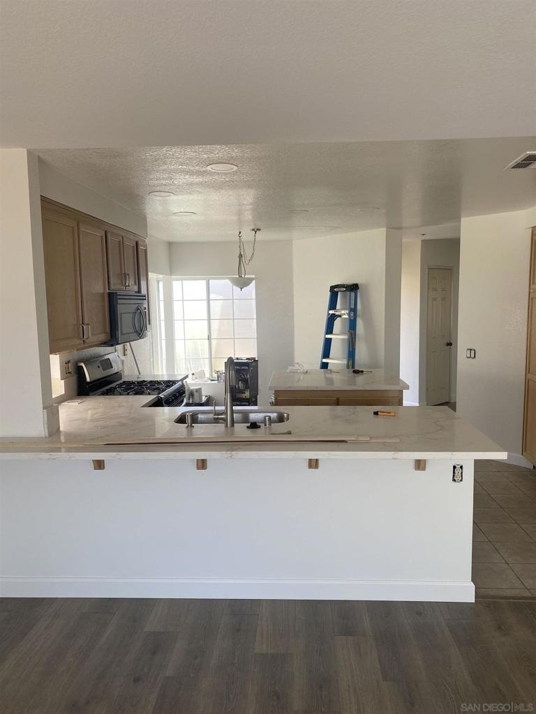 10754 Glendover Ln - Photo 13