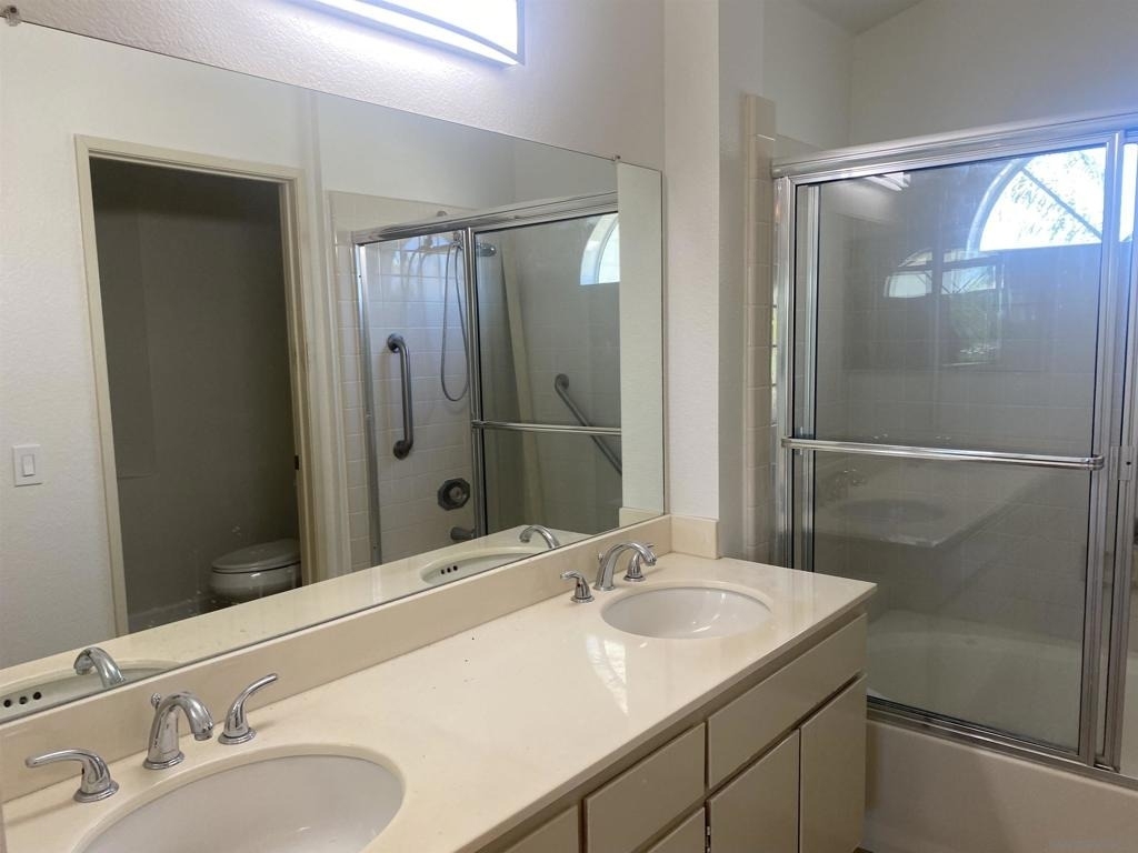 10754 Glendover Ln - Photo 42