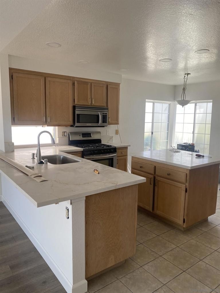 10754 Glendover Ln - Photo 12