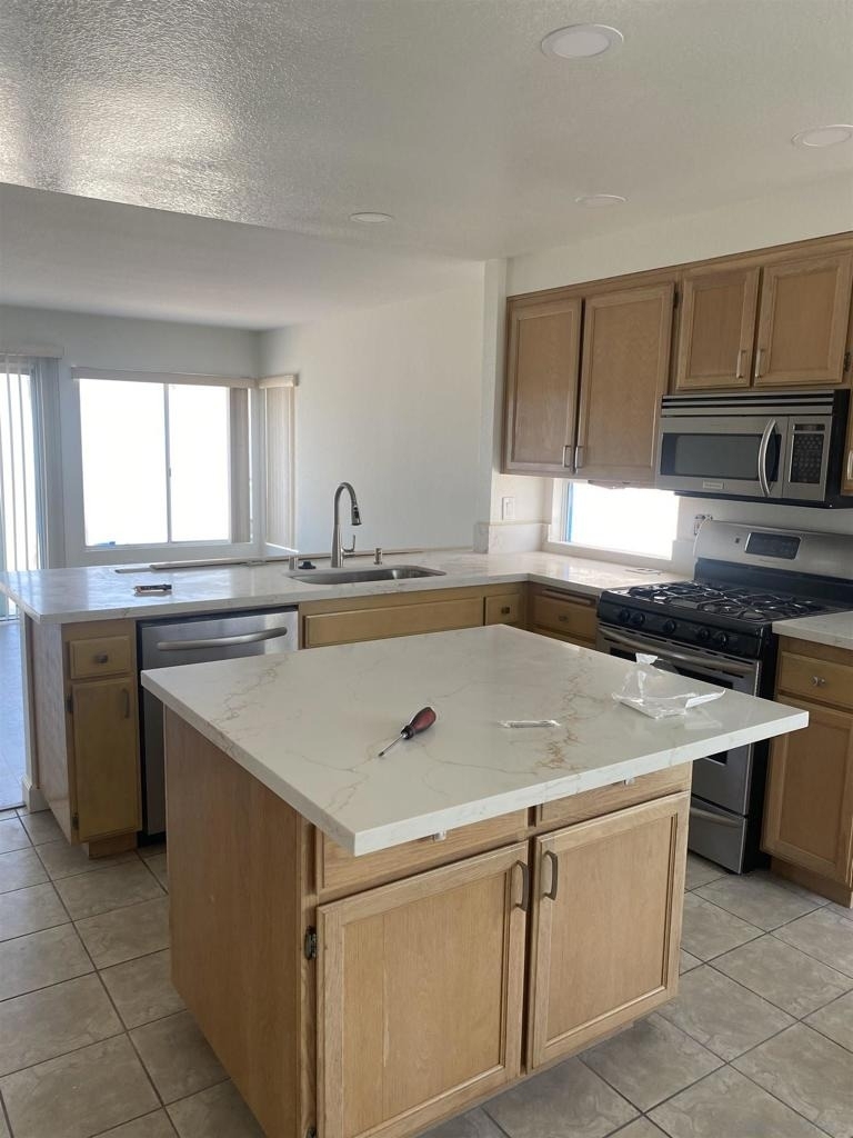 10754 Glendover Ln - Photo 11