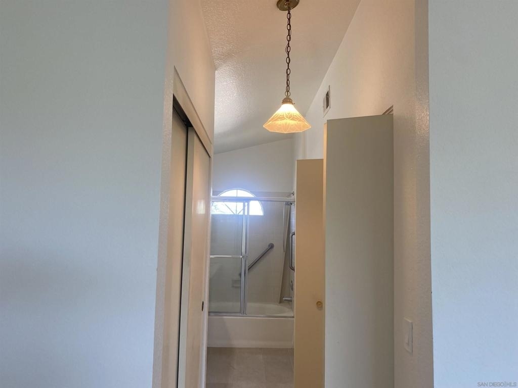 10754 Glendover Ln - Photo 39