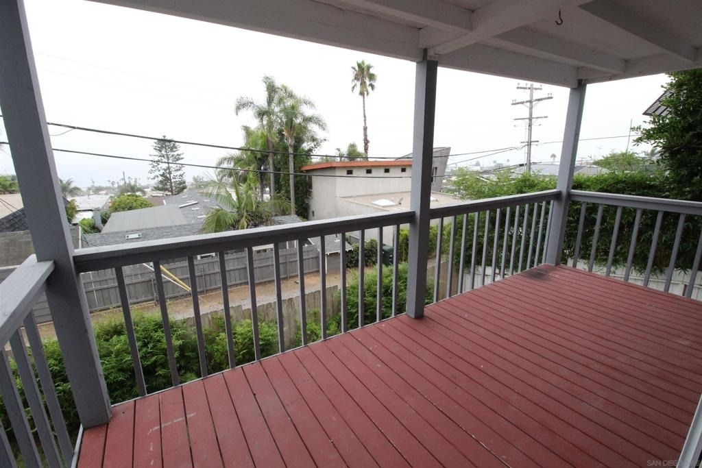 2212 Edinburg Ave, - Photo 31