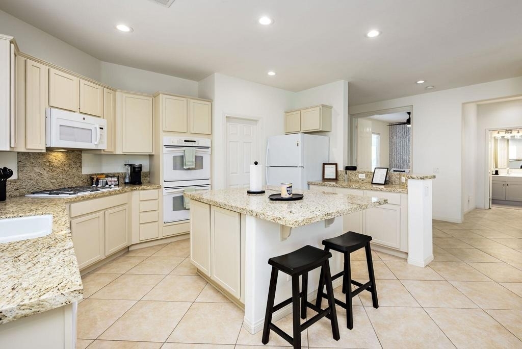 82223 Travolta Avenue - Photo 4