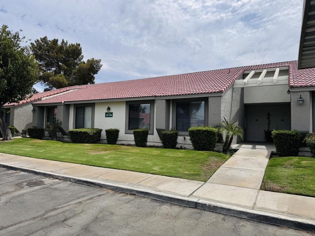 43376 Cook Street - Photo 0