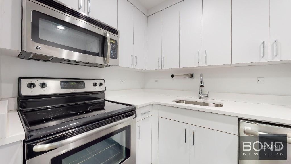 East 69th Street - Photo 1