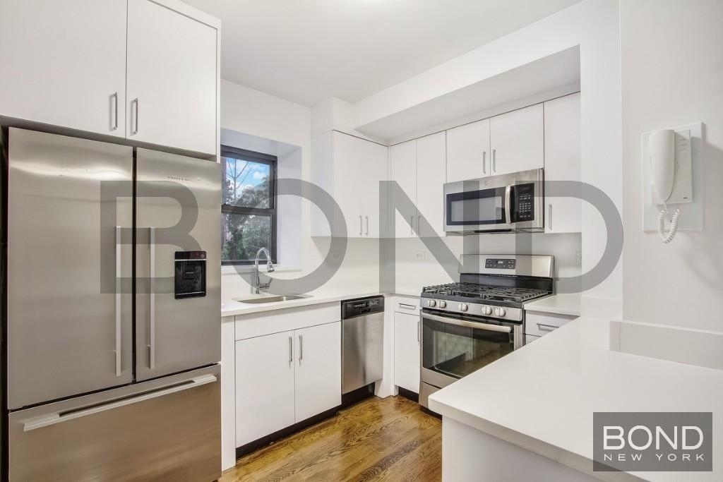Beekman Place - Photo 4